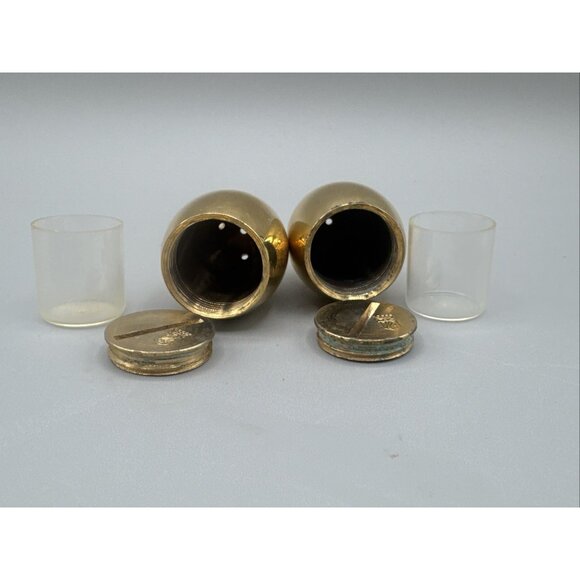 Vintage William Adams Golden Brass Salt and Pepper Shaker Set From Italy - Picture 5 of 7